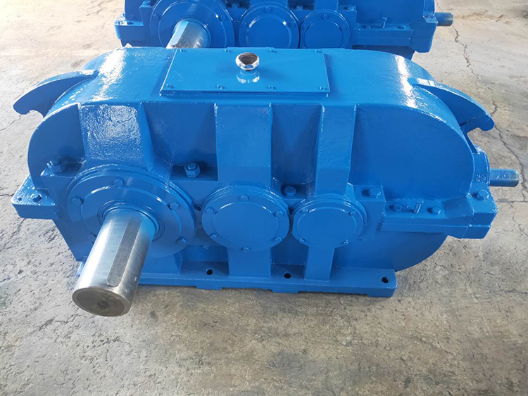 DCY硬齒面減速機(jī) DCY硬齒面減速機(jī)